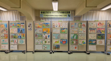 子どもの絵の交流展1